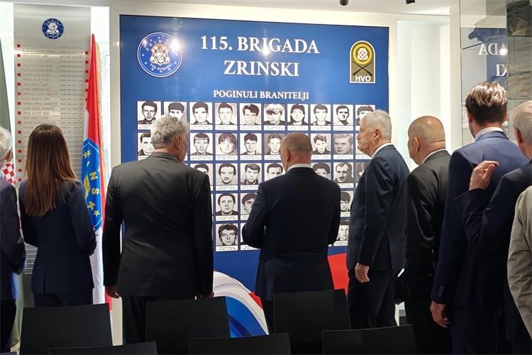 Slika /Foto 2026-2/Tuzla 11.04.2026.___0001.JPG